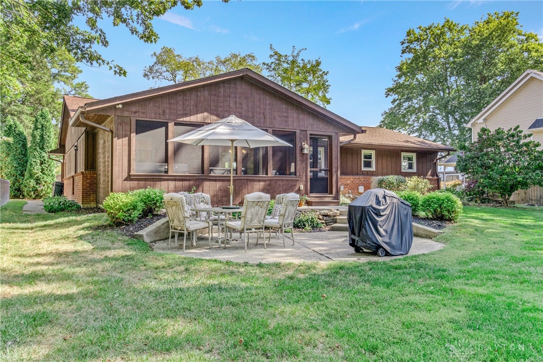 New Jasper Twp, Ohio 45335, United States, 4 Bedrooms Bedrooms, ,3 BathroomsBathrooms,Residential,Active,220233