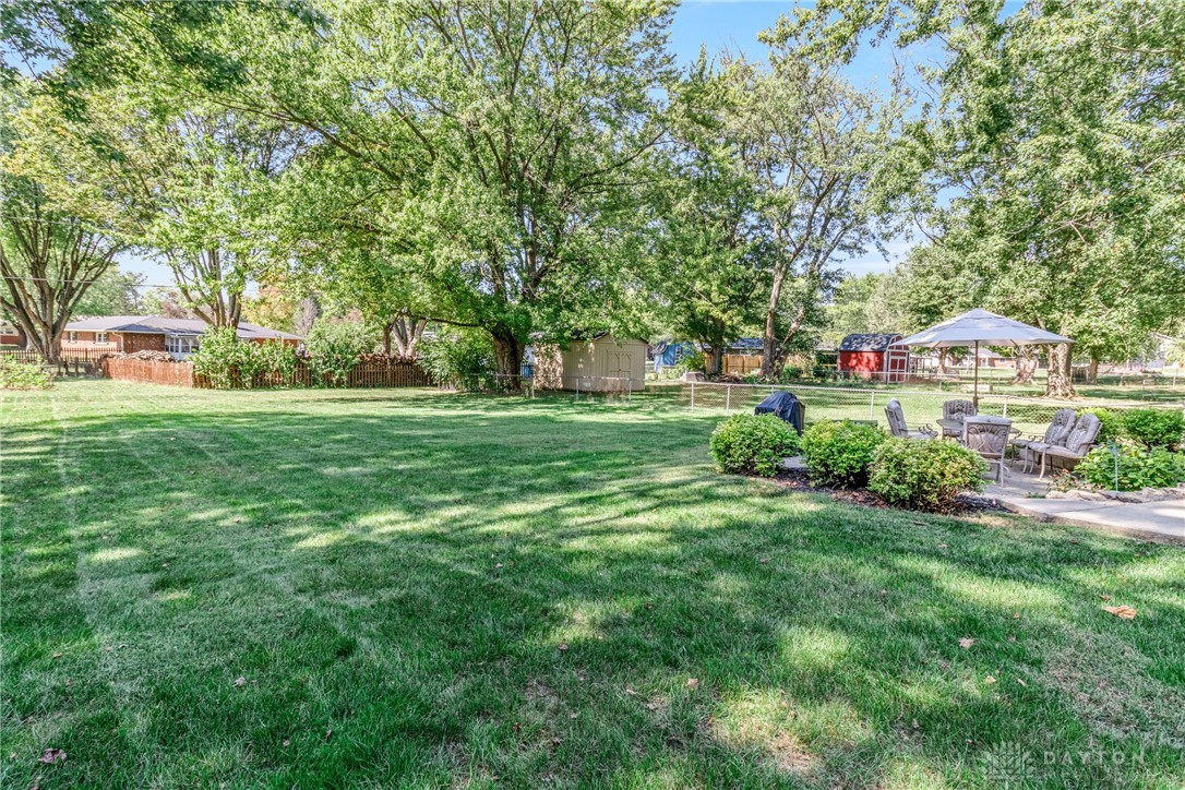 New Jasper Twp, Ohio 45335, United States, 4 Bedrooms Bedrooms, ,3 BathroomsBathrooms,Residential,Active,220233