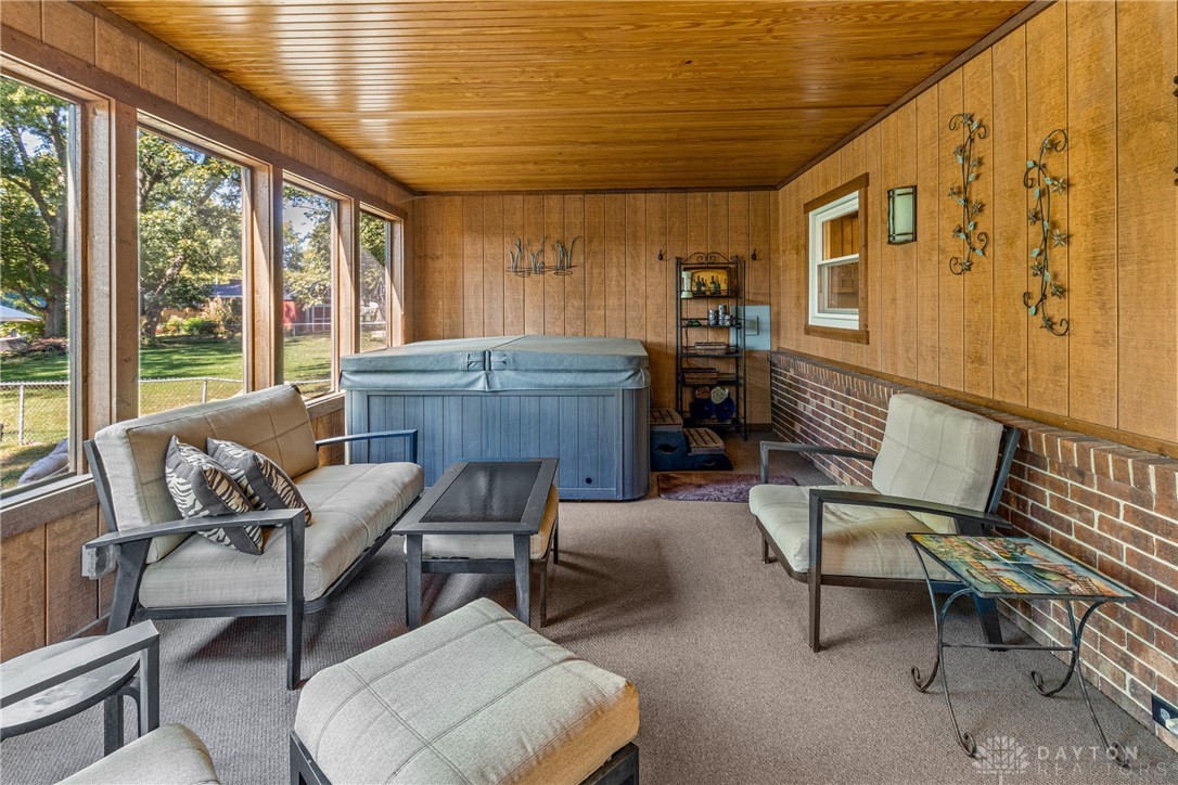 New Jasper Twp, Ohio 45335, United States, 4 Bedrooms Bedrooms, ,3 BathroomsBathrooms,Residential,Active,220233