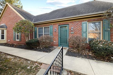 Photo of 153 Village Trail Drive, Vandalia, OH 45377 (MLS # 951329)