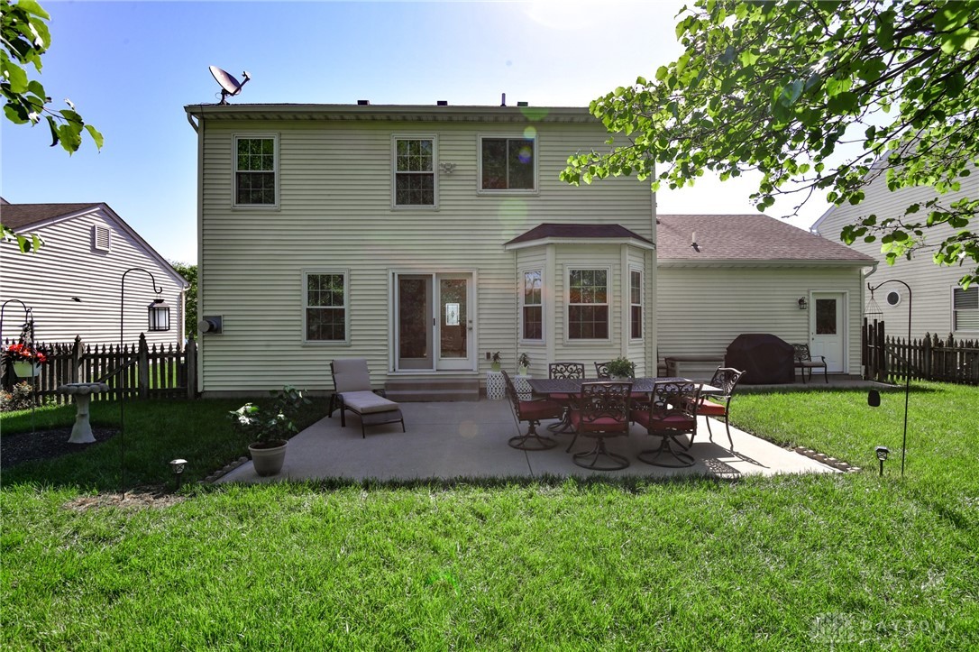 Lebanon, Ohio 45036, United States, 3 Bedrooms Bedrooms, ,3 BathroomsBathrooms,Residential,Pending,126359