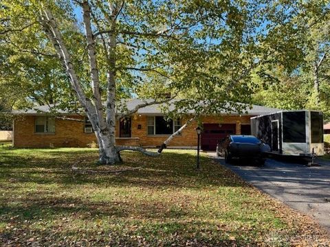 Photo of 145 Elm Hill Drive, Dayton, OH 45415 (MLS # 946766)