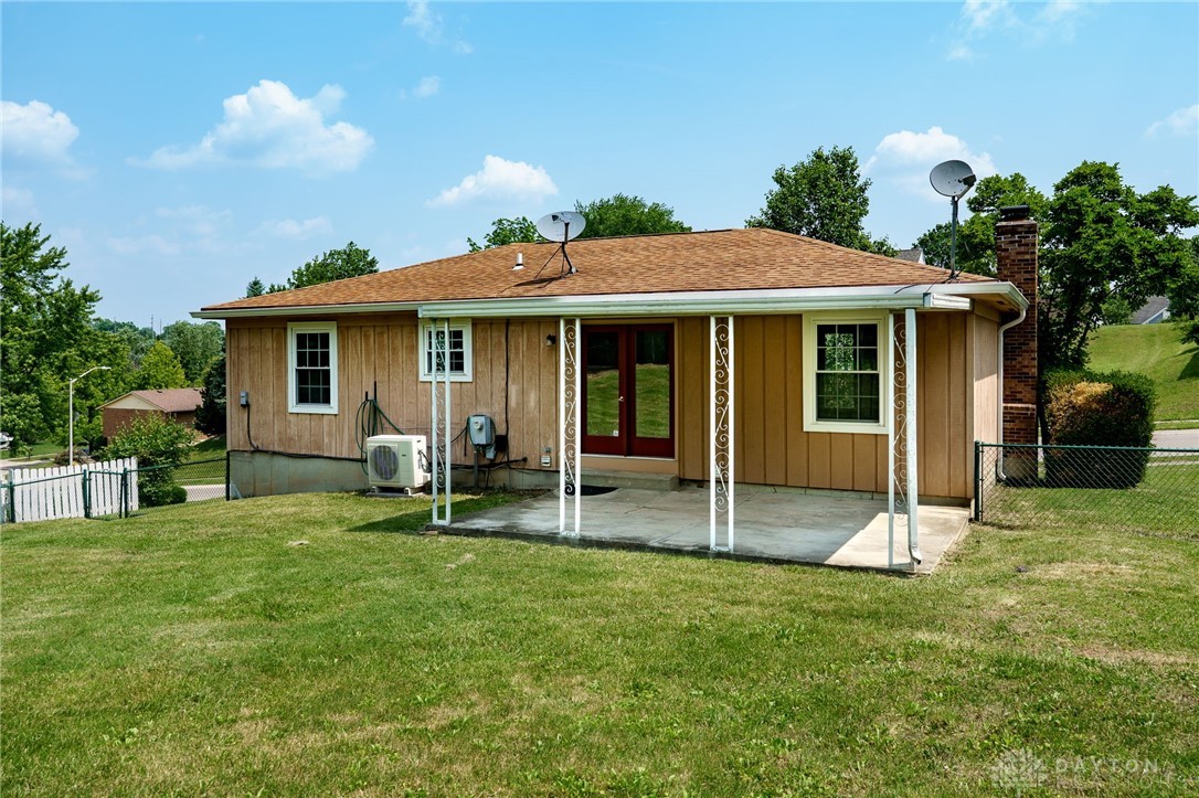 539 Fitzooth Drive, Miamisburg, Ohio image 35