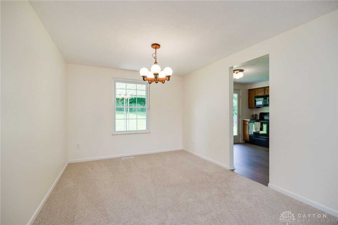 539 Fitzooth Drive, Miamisburg, Ohio image 10