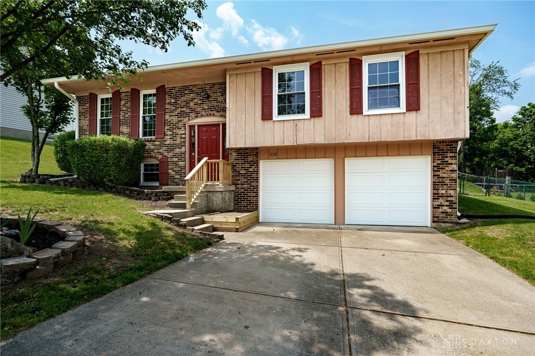 539 Fitzooth Drive, Miamisburg, Ohio image 1