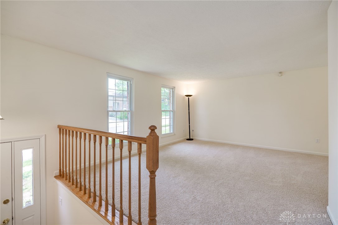 539 Fitzooth Drive, Miamisburg, Ohio image 7
