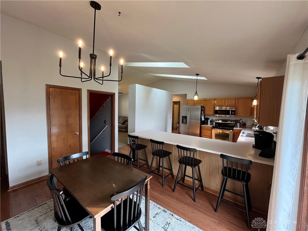 5585 W Ridgewood Road, Springfield, Ohio image 5
