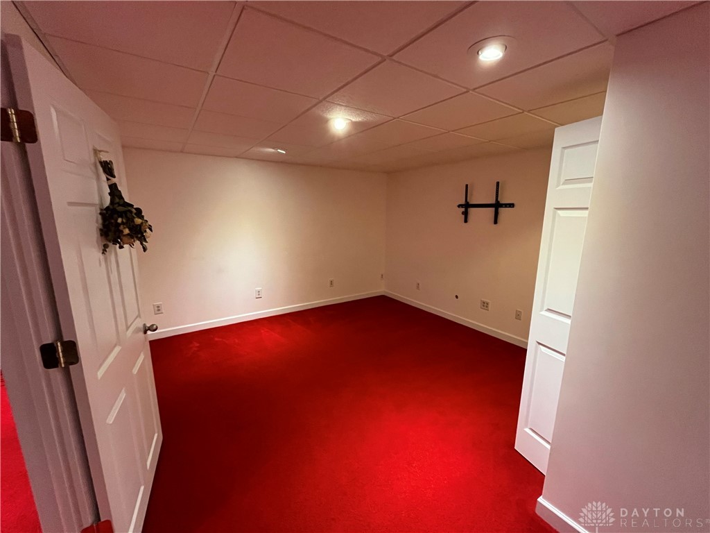5585 W Ridgewood Road, Springfield, Ohio image 22