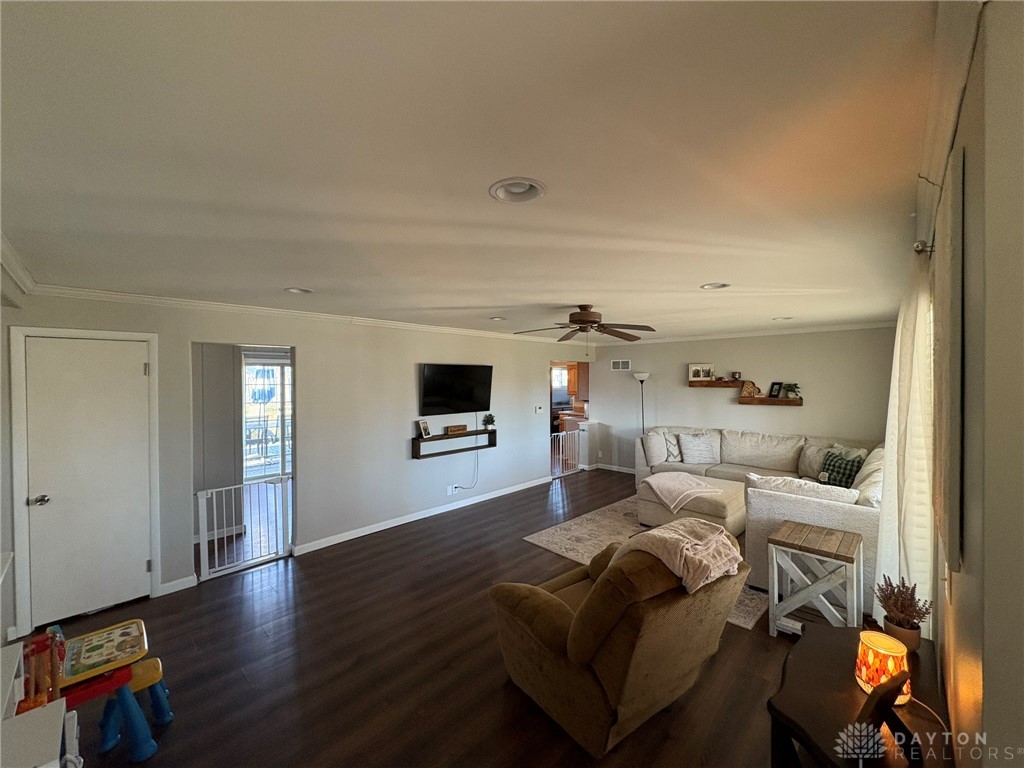 120 W Robinwood Street, Sidney, Ohio image 3