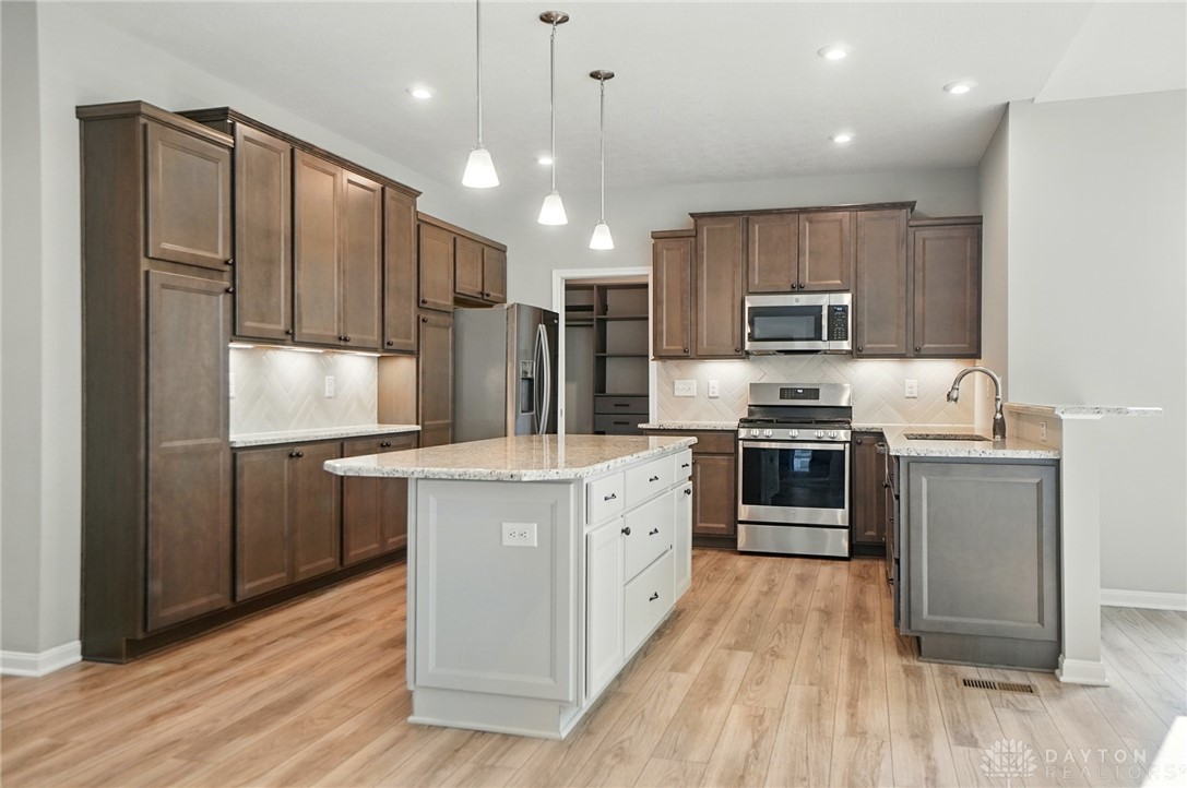 1881 Archerfield Place, Miamisburg, Ohio image 18
