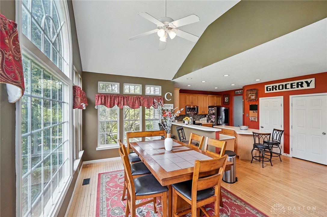 414 Stone Gate Drive, Lebanon, Ohio image 10