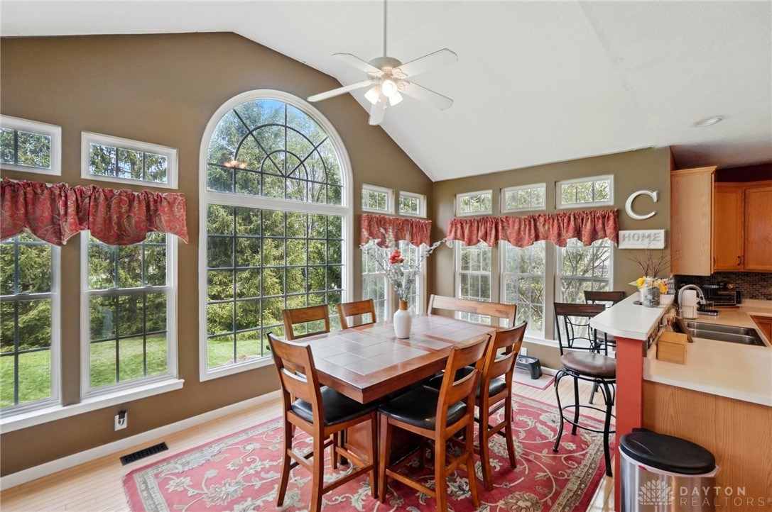 414 Stone Gate Drive, Lebanon, Ohio image 11