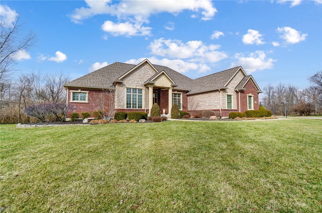 8541 Black Oak Court, Waynesville, Ohio image 3