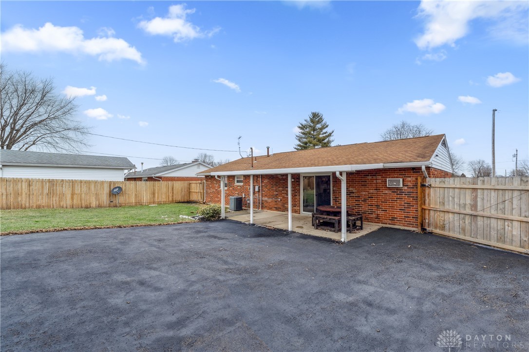 1500 Ottawa Drive, Xenia, Ohio image 30
