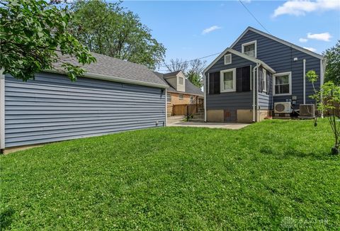 Tiny photo for 441 Cushing Avenue, Kettering, OH 45429 (MLS # 945505)
