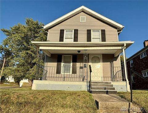 Photo of 404 S Smithville Road, Dayton, OH 45403 (MLS # 943493)