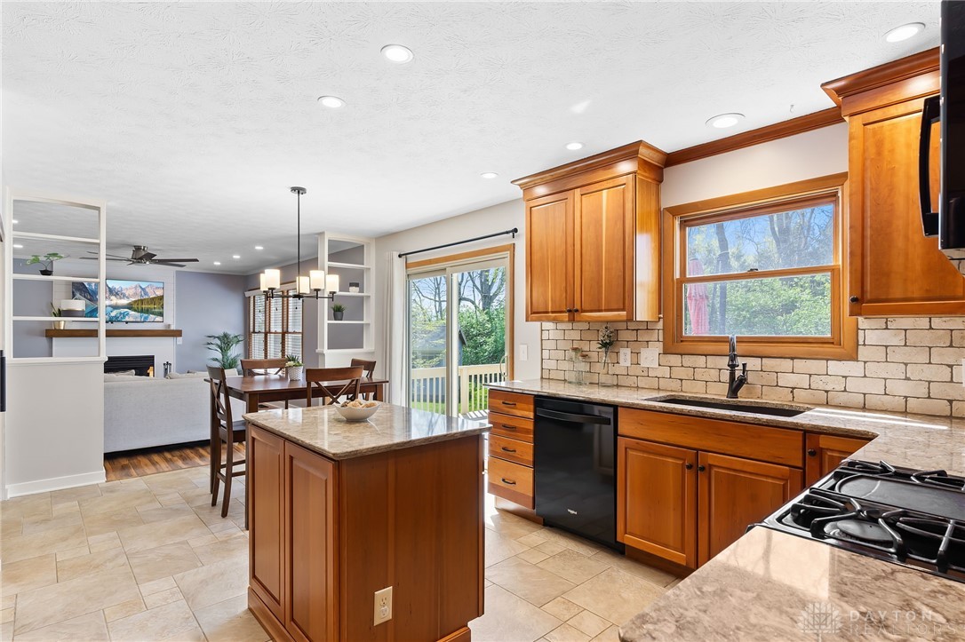 2287 S Ridge Court, Beavercreek, Ohio image 10