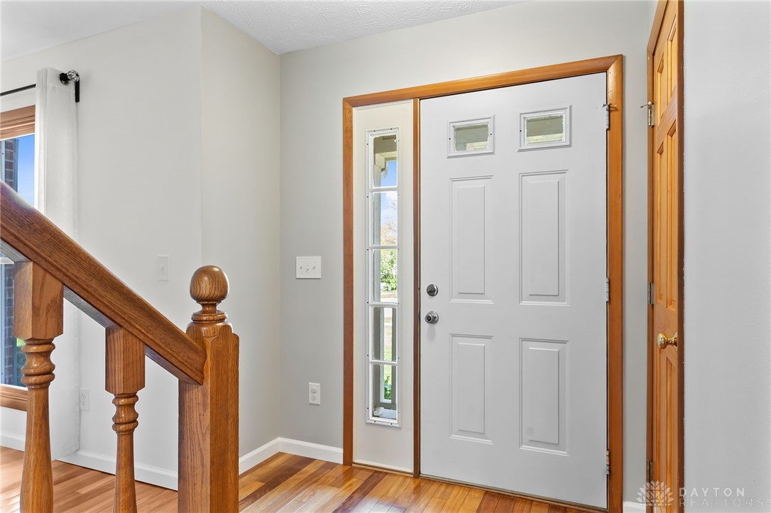 2287 S Ridge Court, Beavercreek, Ohio image 3