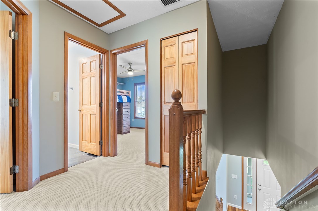 2287 S Ridge Court, Beavercreek, Ohio image 27