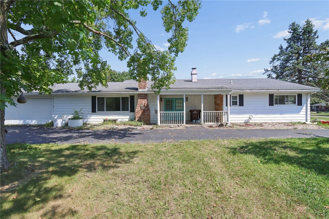 2430 W Choctaw Drive