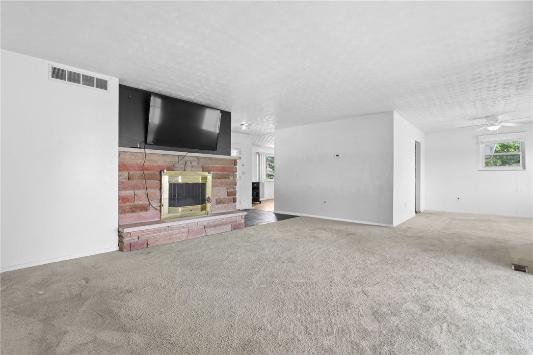 2430 W Choctaw Drive