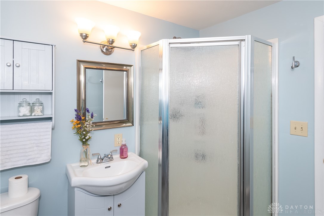 3093 Warner Drive, Fairborn, Ohio image 34