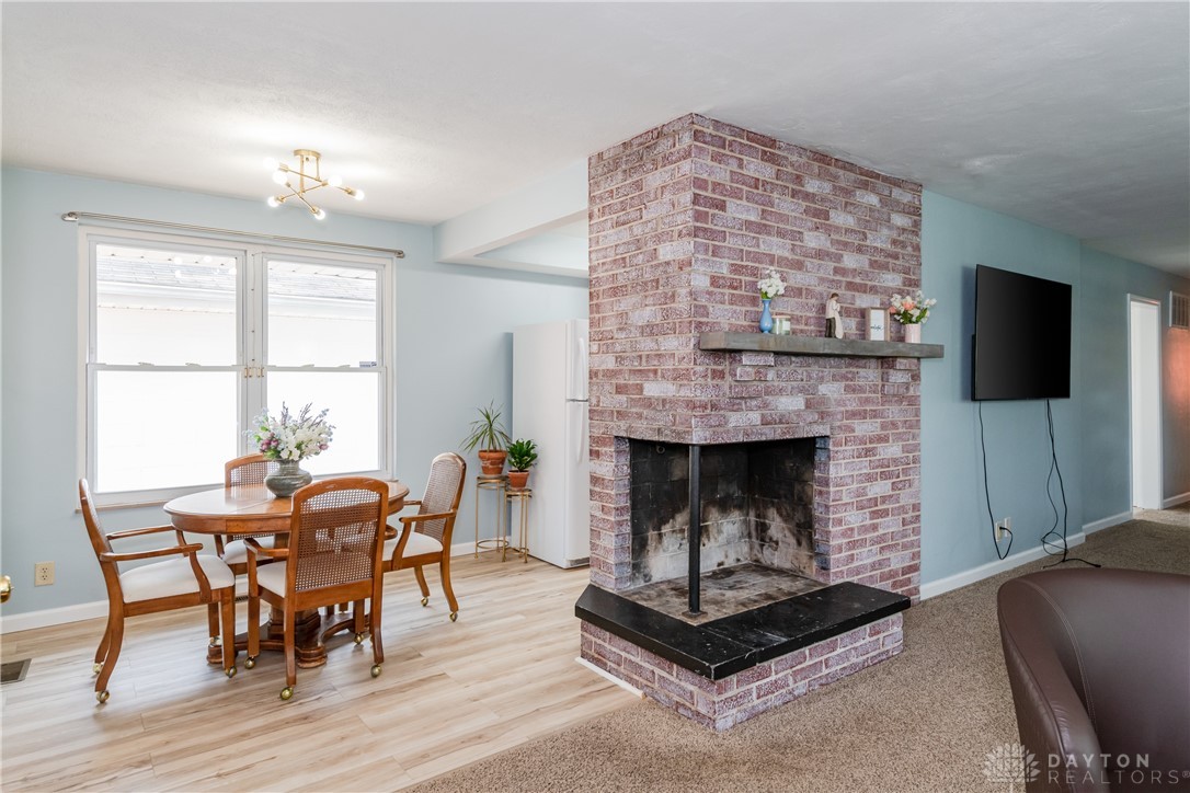 3093 Warner Drive, Fairborn, Ohio image 12