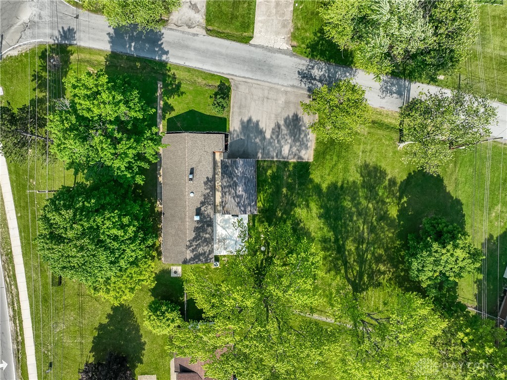 3093 Warner Drive, Fairborn, Ohio image 44