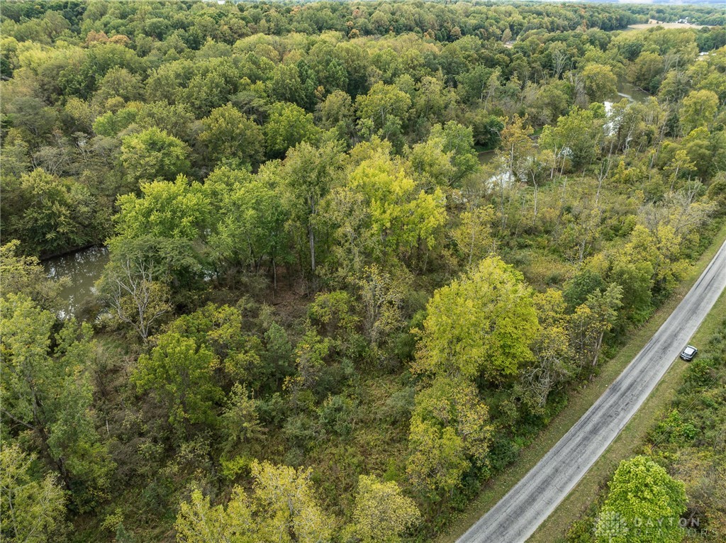 19399 Herring Road, Sidney, Ohio image 4