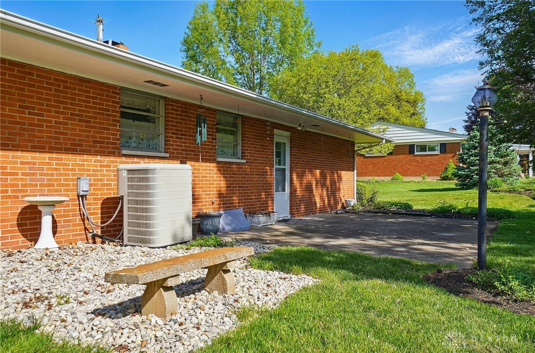 8076 Eastlawn Drive, Franklin, Ohio image 44