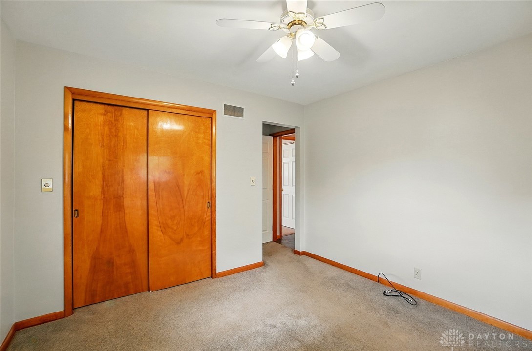 8076 Eastlawn Drive, Franklin, Ohio image 24