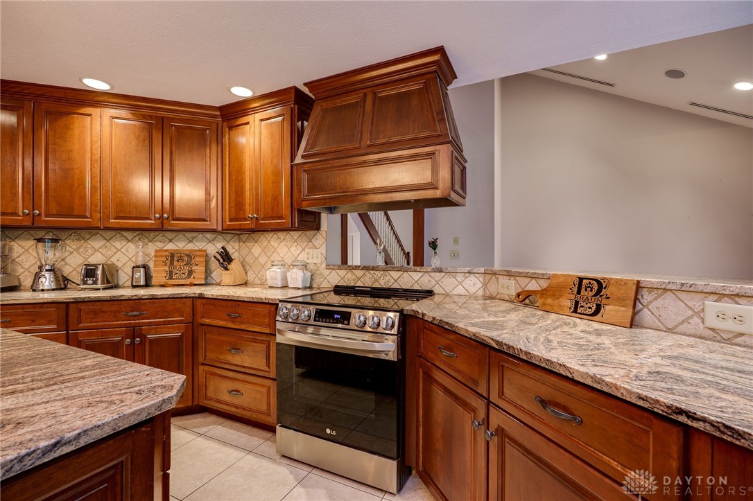 1211 Runnymede Road, Oakwood, Ohio image 33