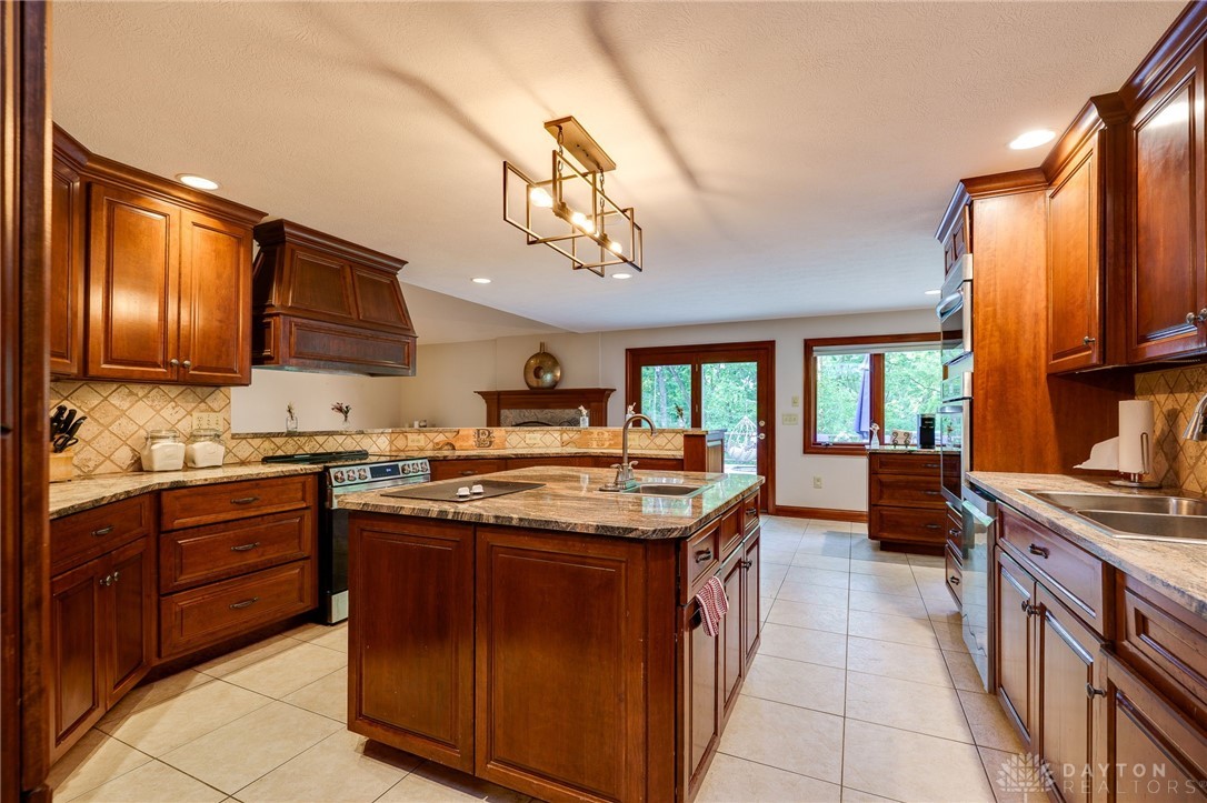 1211 Runnymede Road, Oakwood, Ohio image 34