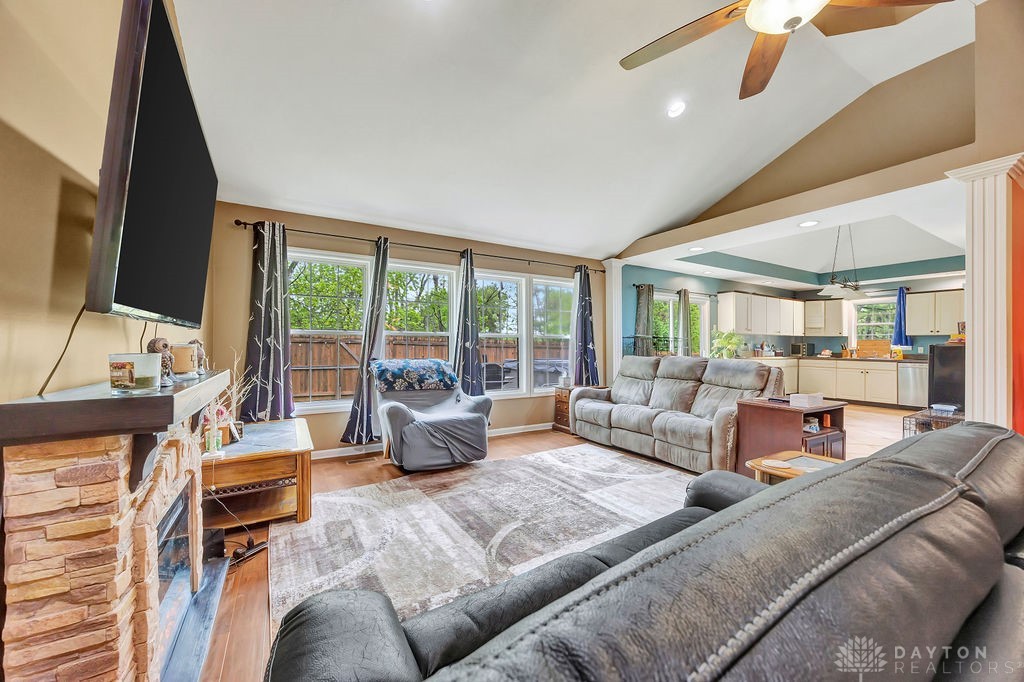 557 Lakengren Drive, Eaton, Ohio image 8
