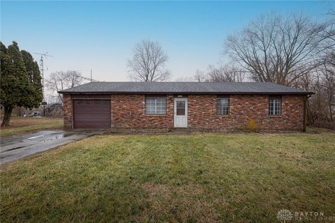 Photo of 1440 Surface Road, Eaton, OH 45320 (MLS # 953338)