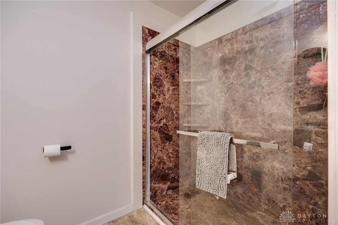 120 Cedar Hill Lane, Springboro, Ohio image 23