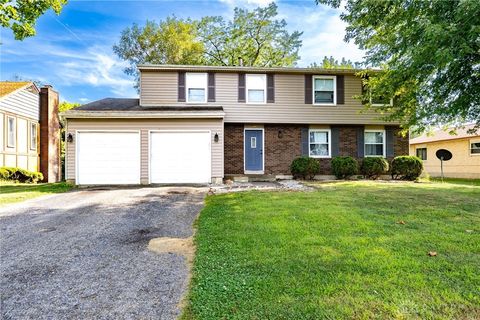 Photo of 6440 Westanna Drive, Dayton, OH 45426 (MLS # 951344)