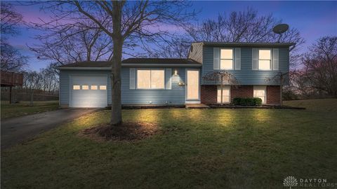 Photo of 119 Walden Farm Circle, Union, OH 45322 (MLS # 949387)