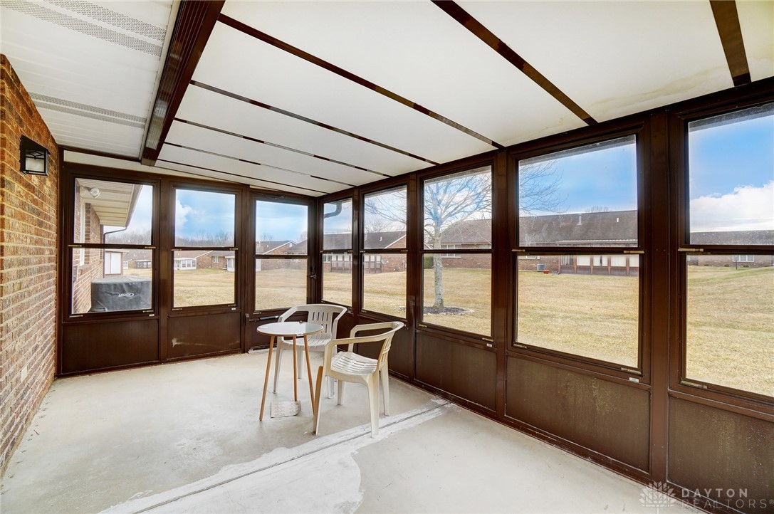 1133 Derby Rd, Springfield, Ohio image 18
