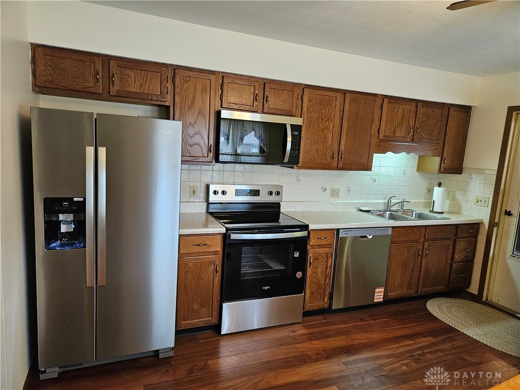 1133 Derby Rd, Springfield, Ohio image 6