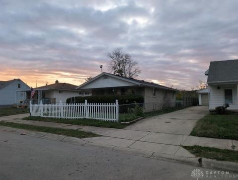 Photo of 2629 Holman Street, Moraine, OH 45439 (MLS # 948457)