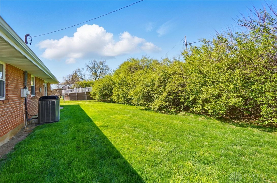 2873 Marigold Drive, Dayton, Ohio image 5