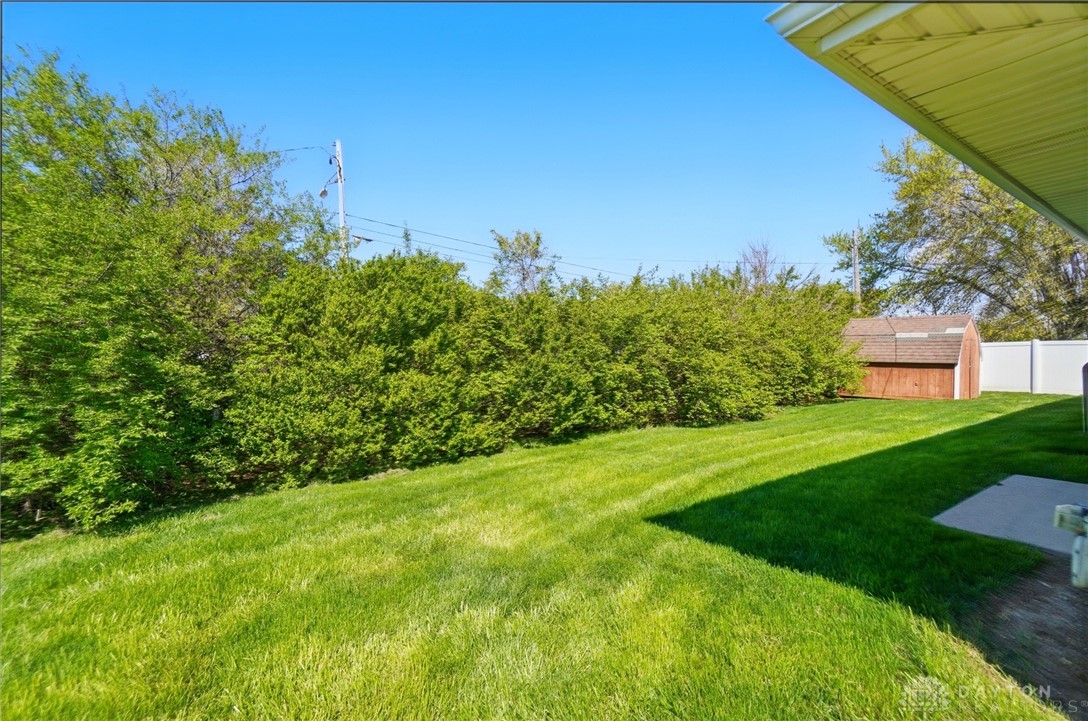 2873 Marigold Drive, Dayton, Ohio image 6