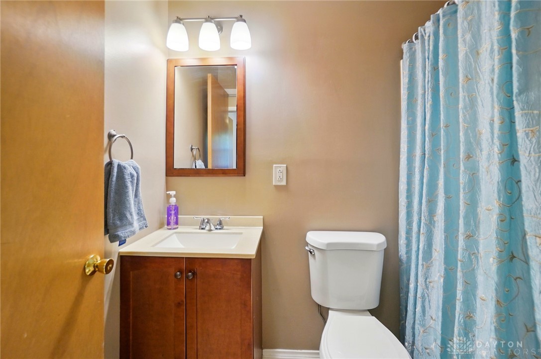 2873 Marigold Drive, Dayton, Ohio image 31