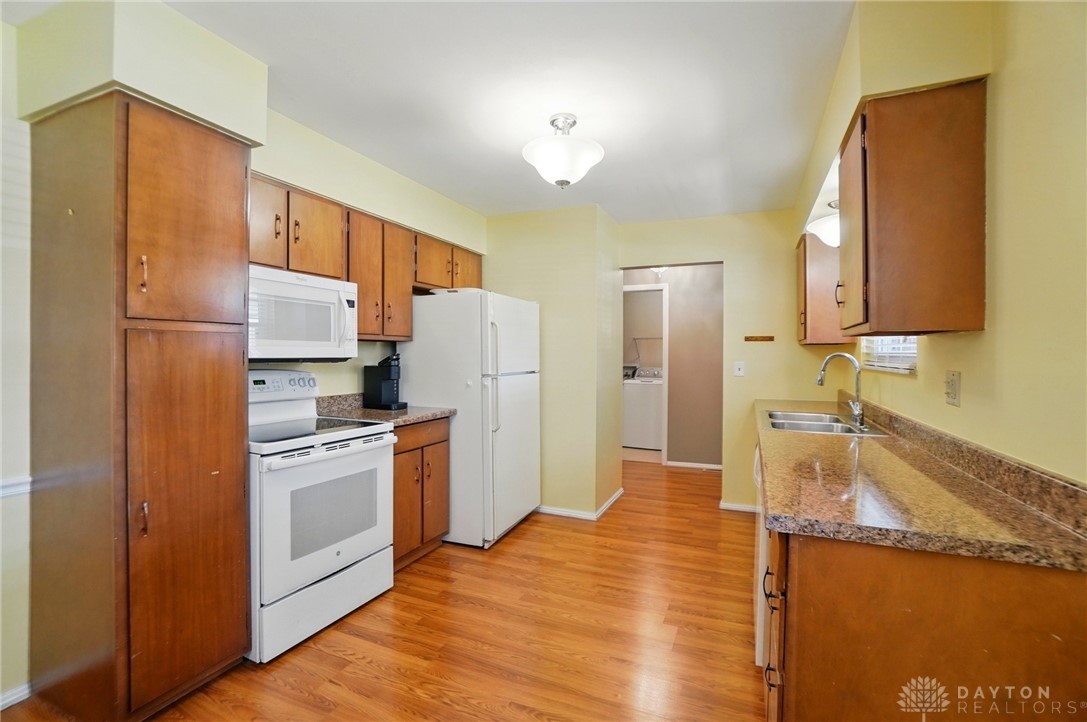 2873 Marigold Drive, Dayton, Ohio image 20