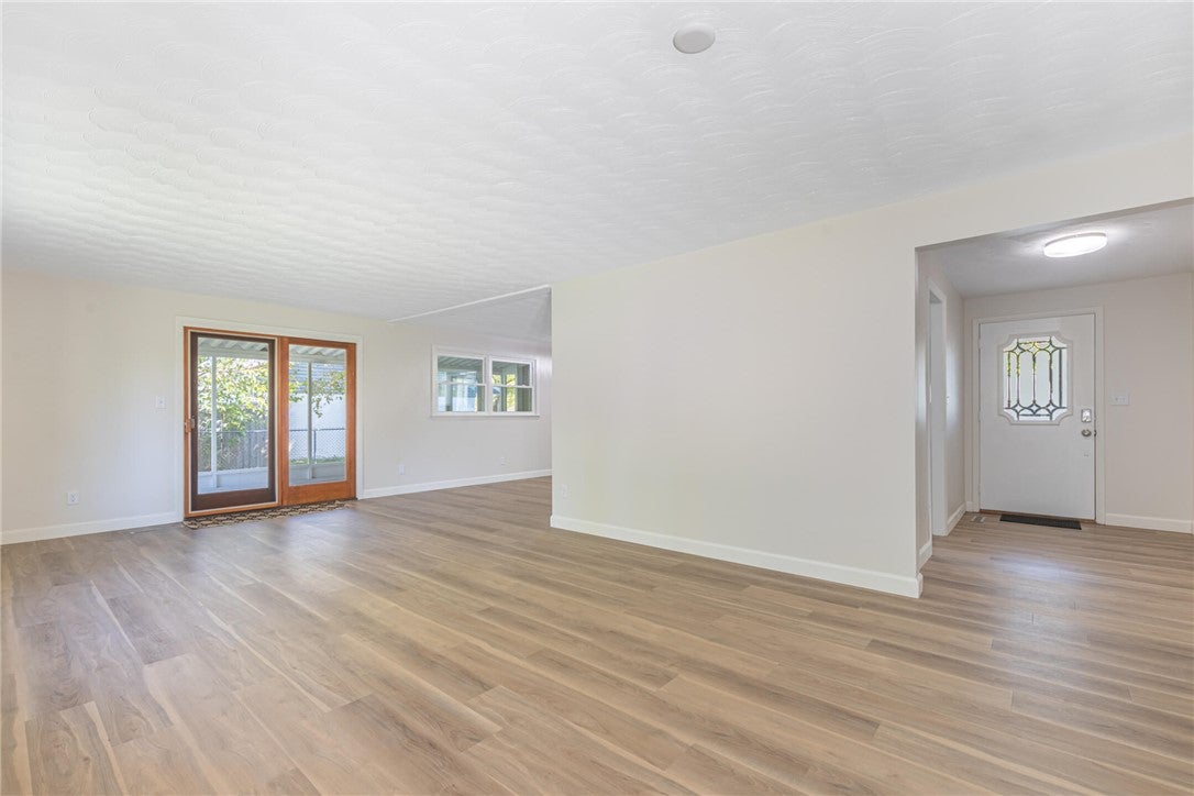 73 Dale Ridge Drive