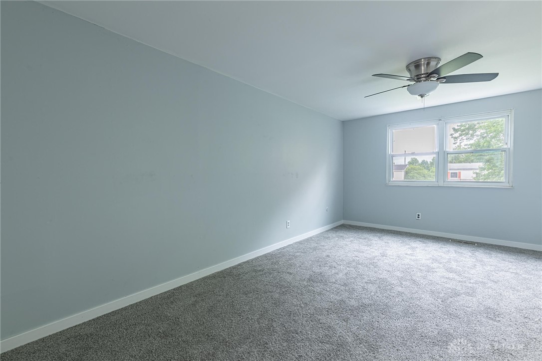 2213 English Oak Court, Miamisburg, Ohio image 12