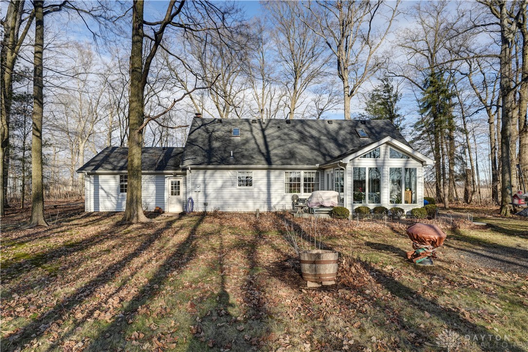 7370 Auld Road, Bradford, Ohio image 8