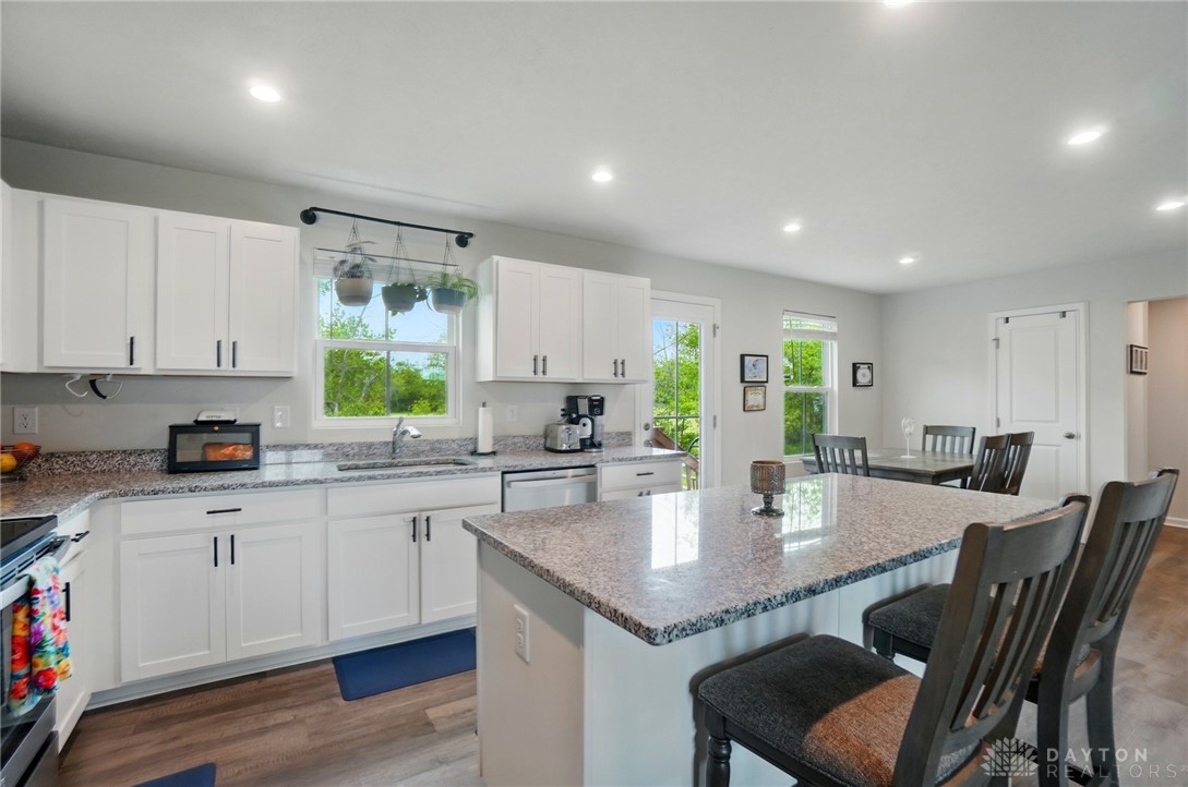239 Ambassador Drive, Springfield, Ohio image 14