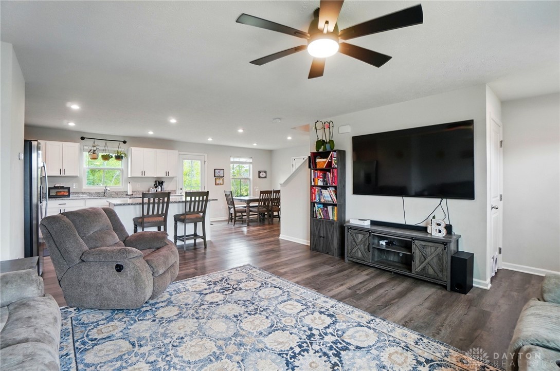 239 Ambassador Drive, Springfield, Ohio image 10